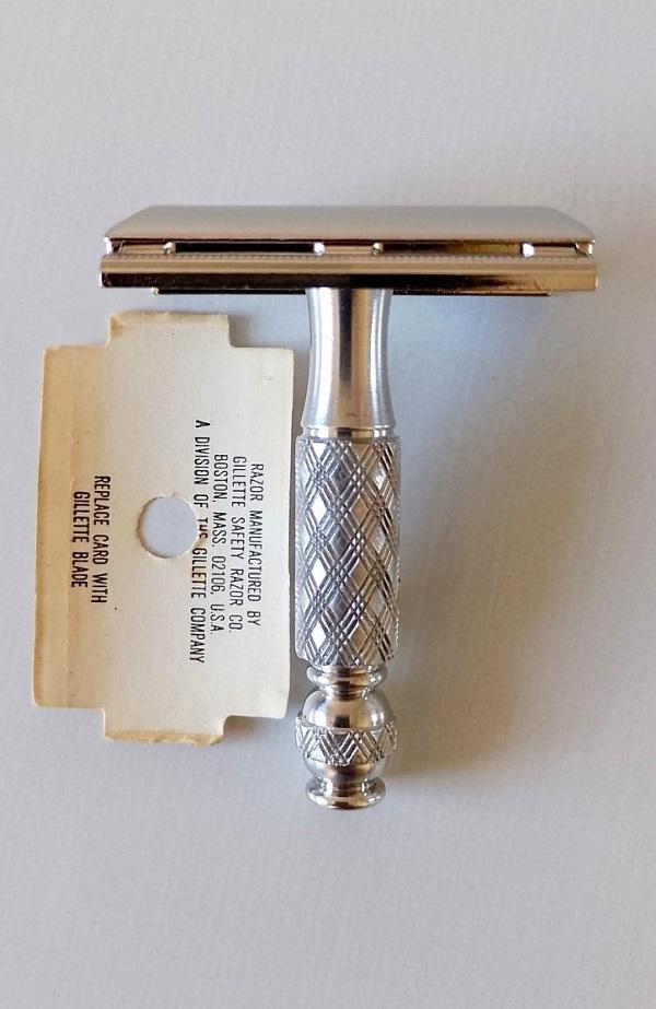 Barbeador Gillette Travel Tech 1973